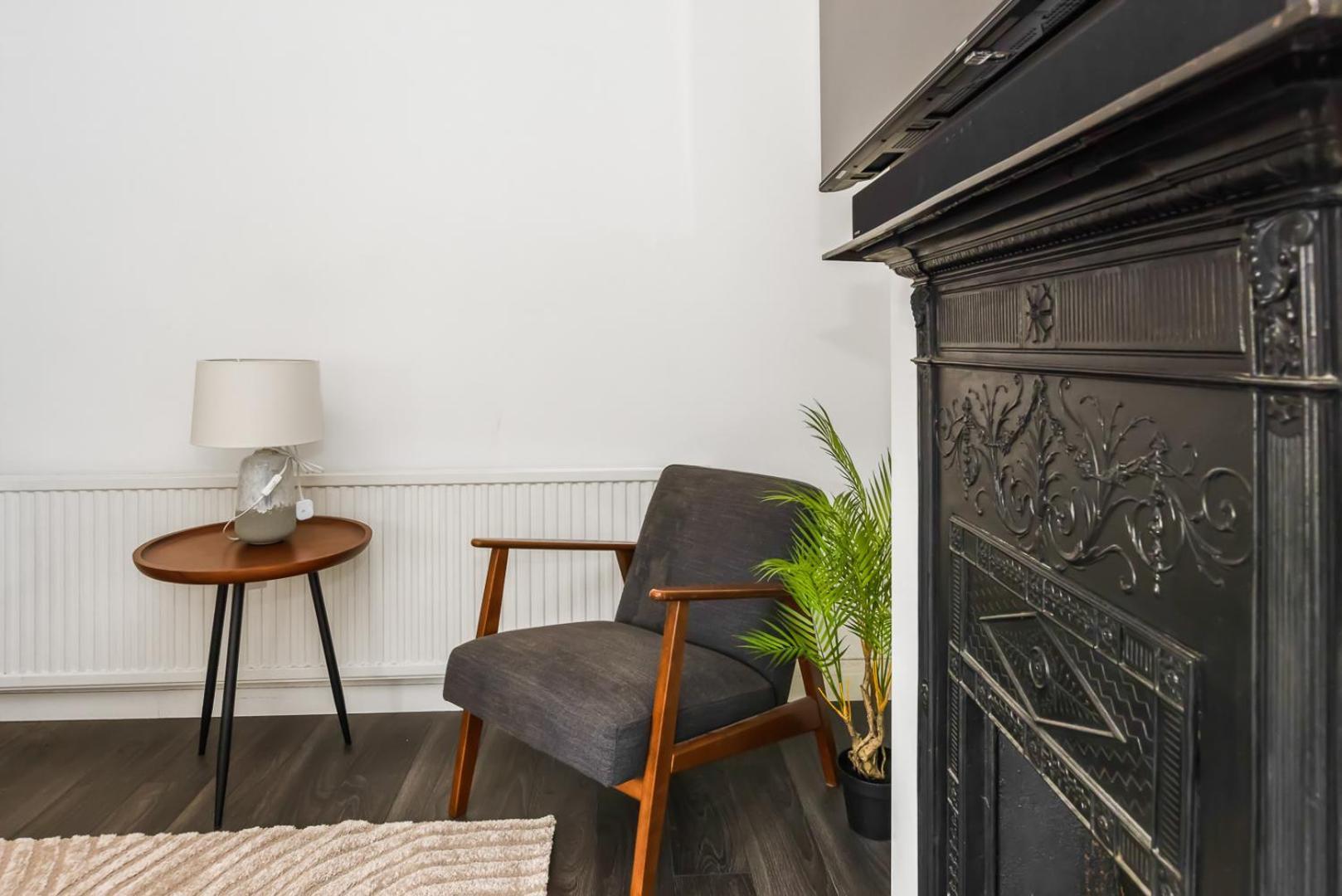 Outstanding 2 Bed Apartment In Central Camden Sleeps 6 Лондон Экстерьер фото